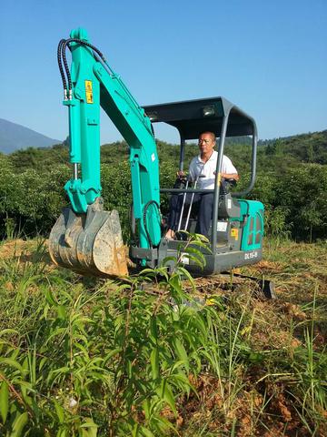 小型挖掘機，微型挖掘機